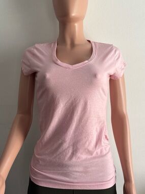Dodo Bar Or Light Pink V-Neck Short Sleeve Tee